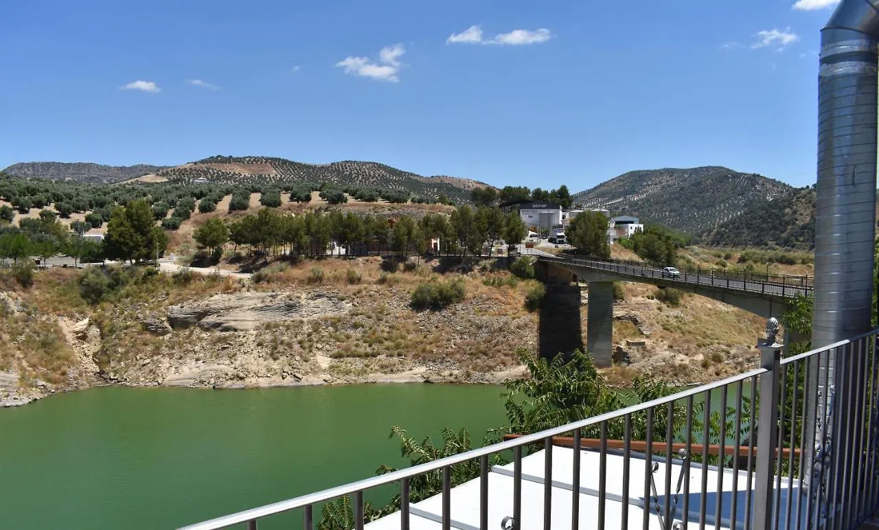 Inn Iznajar Suites